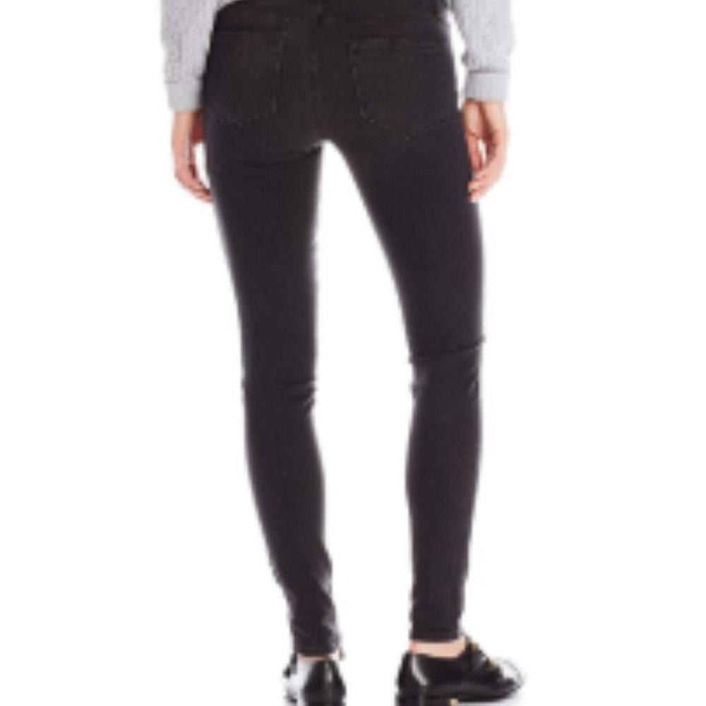 PAIGE Women's Verdugo Stretch Ultra Skinny Jean 30 - Picture 4 of 4